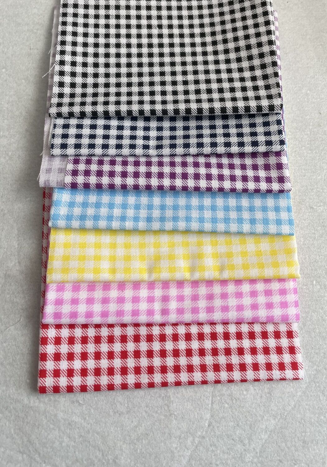 CHECKED FAT QUARTERS