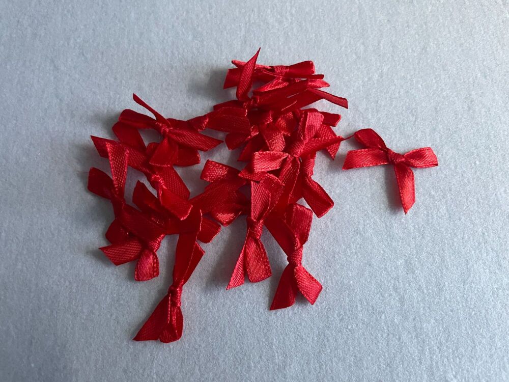 SATIN BOWS- 3CM- RED