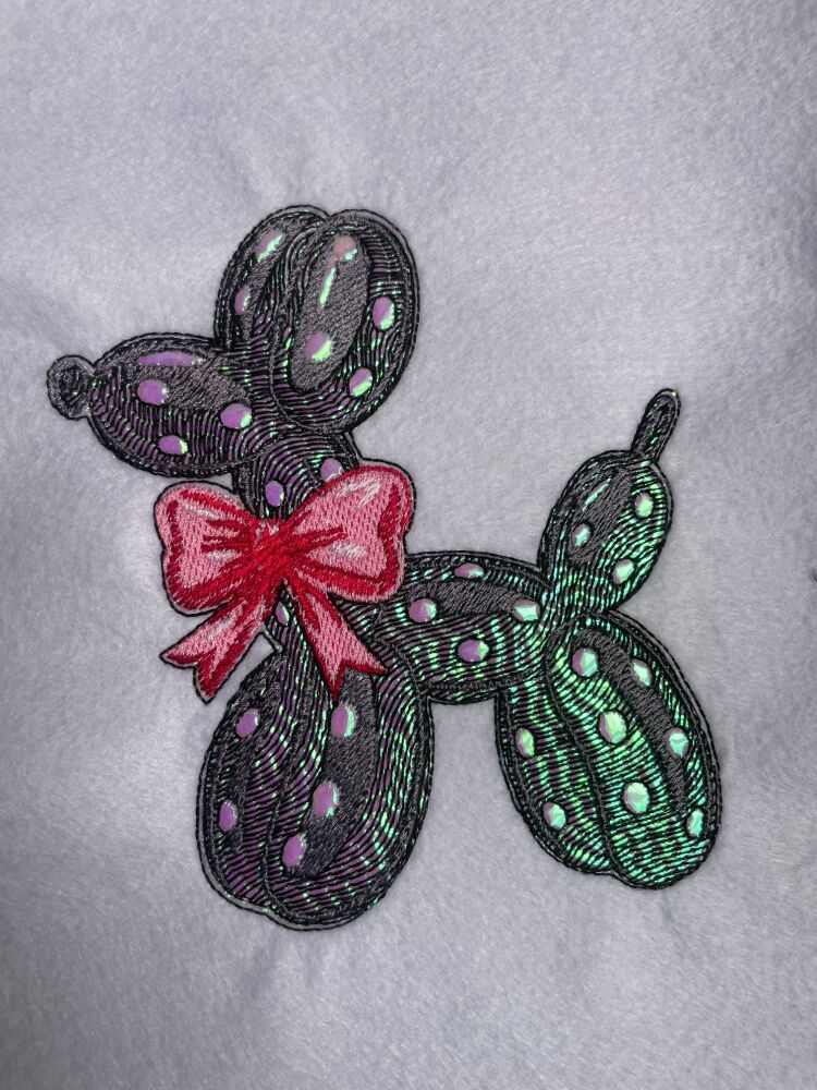 In The Hoop Cute Balloon Dog Digital Download Machine Embroidery Design File 5X7 Hoop