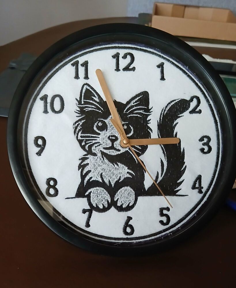 In The Hoop Cat Clock Face Digital Download Machine Embroidery Design File 8&times;8 and 12&times;8 Hoop