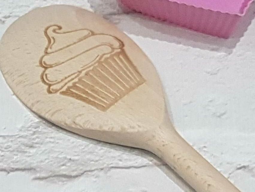 Quality Wooden Spoon With Cupcake Design
