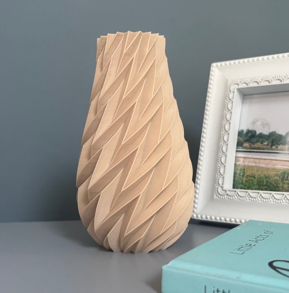 Modern 3d Printed Vase