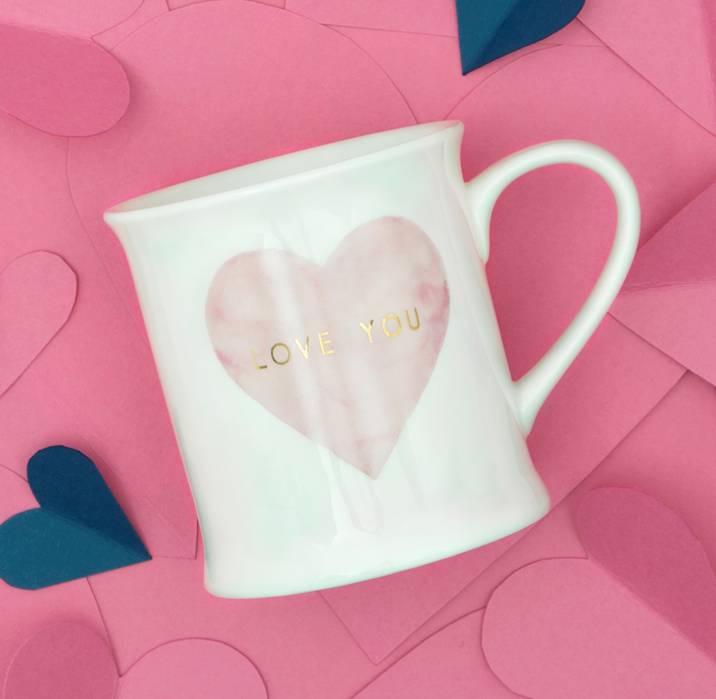                                        PINK HEART WITH GOLD LOVE YOU MUG