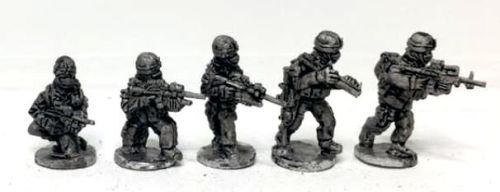 SF26: SF in Helmet with Support Weapons
