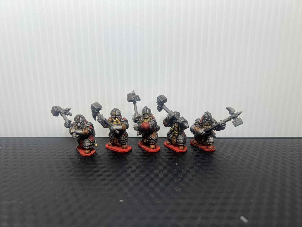 DW12: 28mm Dwarf Hammers