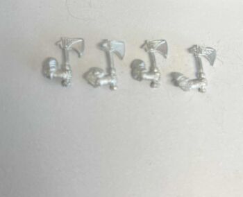 DW28: 28mm Dwarf Infantry Battleaxe Arms