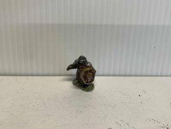 DW38: 28mm Dwarf Custom Figure