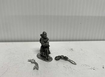 EL8: 28mm Elf Musician 2