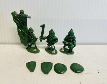 UN18: 28mm Undead Revenant Knight Command (Preorder)