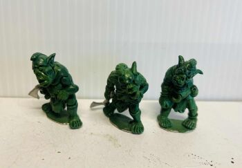 UN21: 28mm Undead Trolls (Preorder)