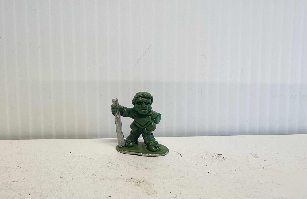 HF3: 28mm Halfling Hero 2 (preorder)