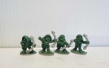 HF9: 28mm Halfling Archers 1 (preorder)