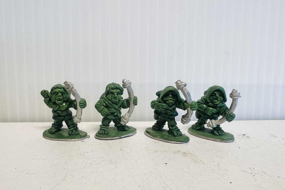 HF10: 28mm Halfling Archers 2 (preorder)