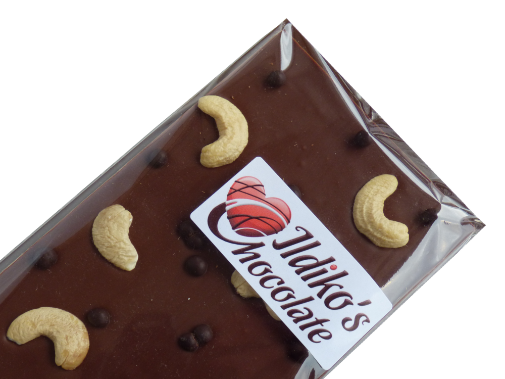 Finest Belgian Milk Chocolate Slab with organic cashew nuts and dark chocolate-biscuit pearls