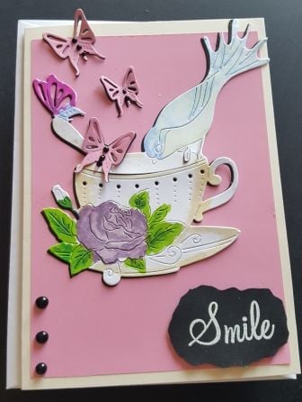 GC 2019 - Just Because - Smile Teatime bird and cup and saucer on 7x5in cre