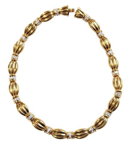 Vintage Cabouchon gold plated necklace with rhinestones