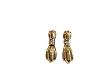 Vintage Cabouchon gold plated clip earrings with Austrian crystals