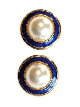 Cabouchon earrings with gold  plating, a high quality faux pearl and blue enamel, for pierced ears