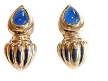 Cabouchon clip earrings with gold  plating and a blue stone