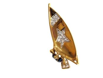 Vintage Cabouchon surfer brooch with gold plating, dark  blue enamel and Austrian crystals