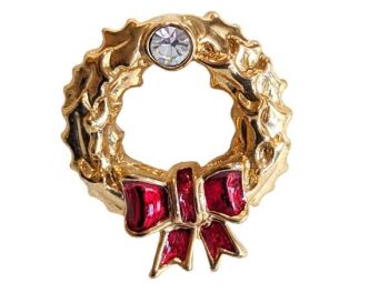 Vintage Cabouchon  wreath tac-pin with gold plating, red enamel and Austrian crystals