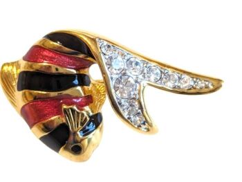 Vintage Cabouchon gold plated fish brooch with black and red enamel and sparkling Austrian lead crystals.