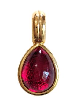 Vintage Cabouchon gold plated pendant with a red stone