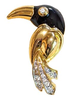 Vintage Cabouchon toucan tac-pin with gold plating, black enamel and Austrian crystals