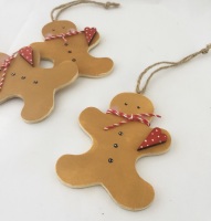 wooden gingerbread decoration 