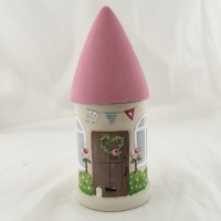 mini round house - pink roof, brown door