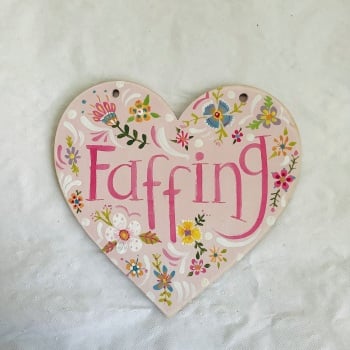 Heart pink faffing