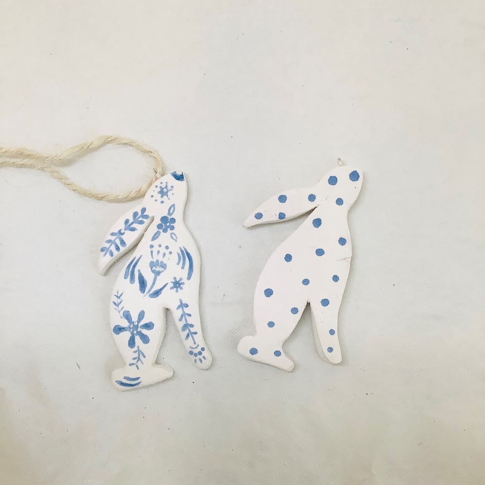 Hare dangle-blue and white- right facing