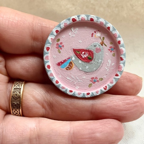 Pin - folk bird, red wing
