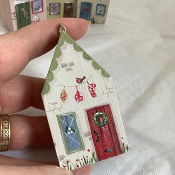 Mini house -small - Christmas, green roof