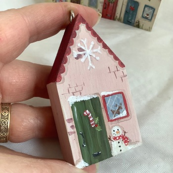 Mini house -small - Christmas, red roof