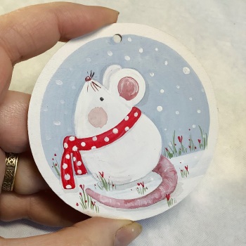 Round Christmas Decoration - mouse, spotty scarf