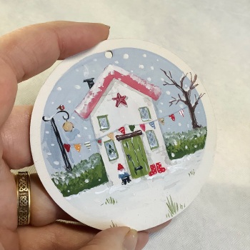 Round Christmas Decoration - cottage #3
