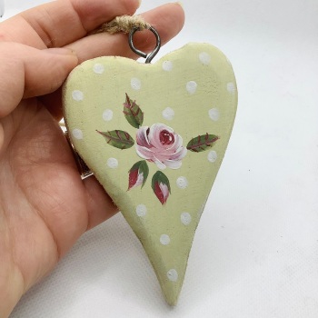 Small chunky wooden heart  -green