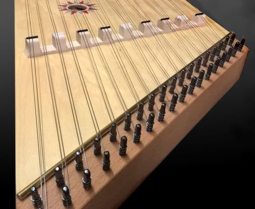 Second hand 'Rea' Hammered Dulcimer by Sherwood