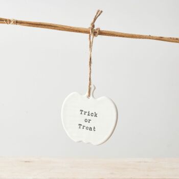 Trick or Treat Hanger