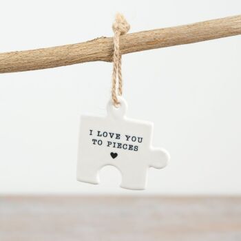Love you to Pieces Puzzle Hanger