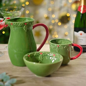 Holly Embossed Tableware