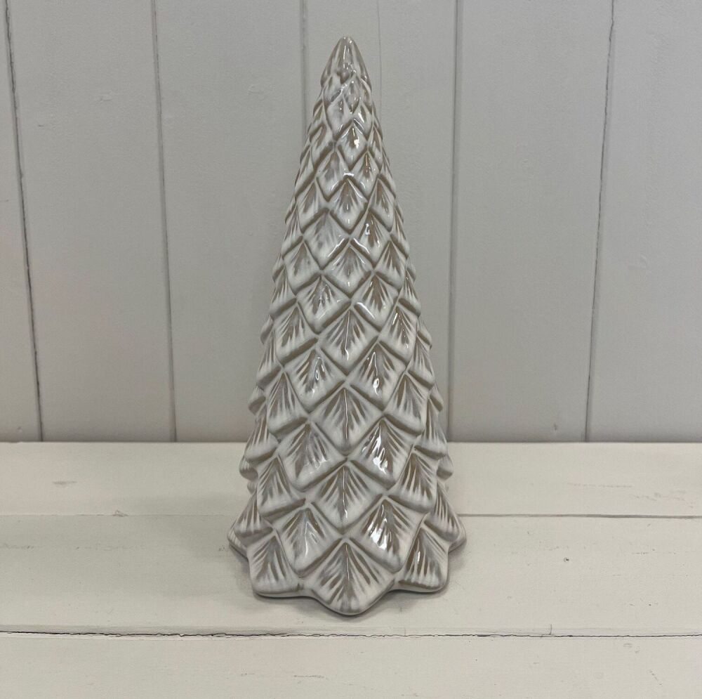 Pinecone Style Christmas Tree