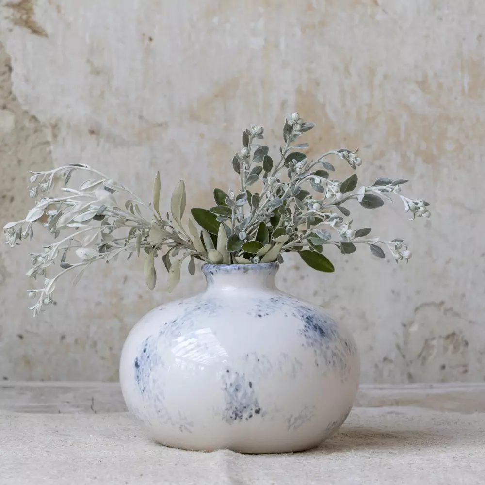 Cassis Stoneware Stem Vase