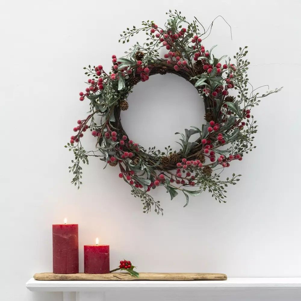 Ice Red Berry Wreath