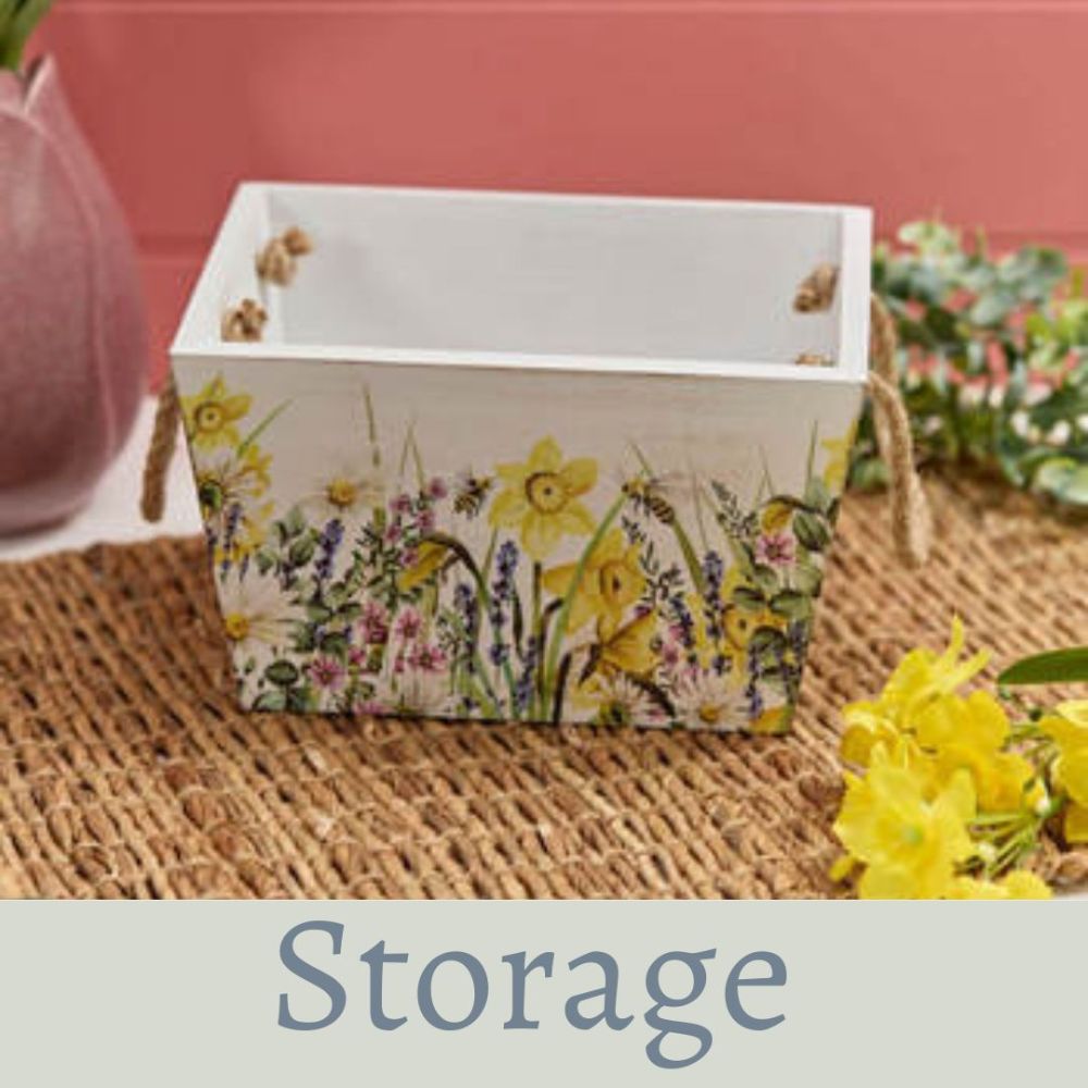 <!--011-->Storage
