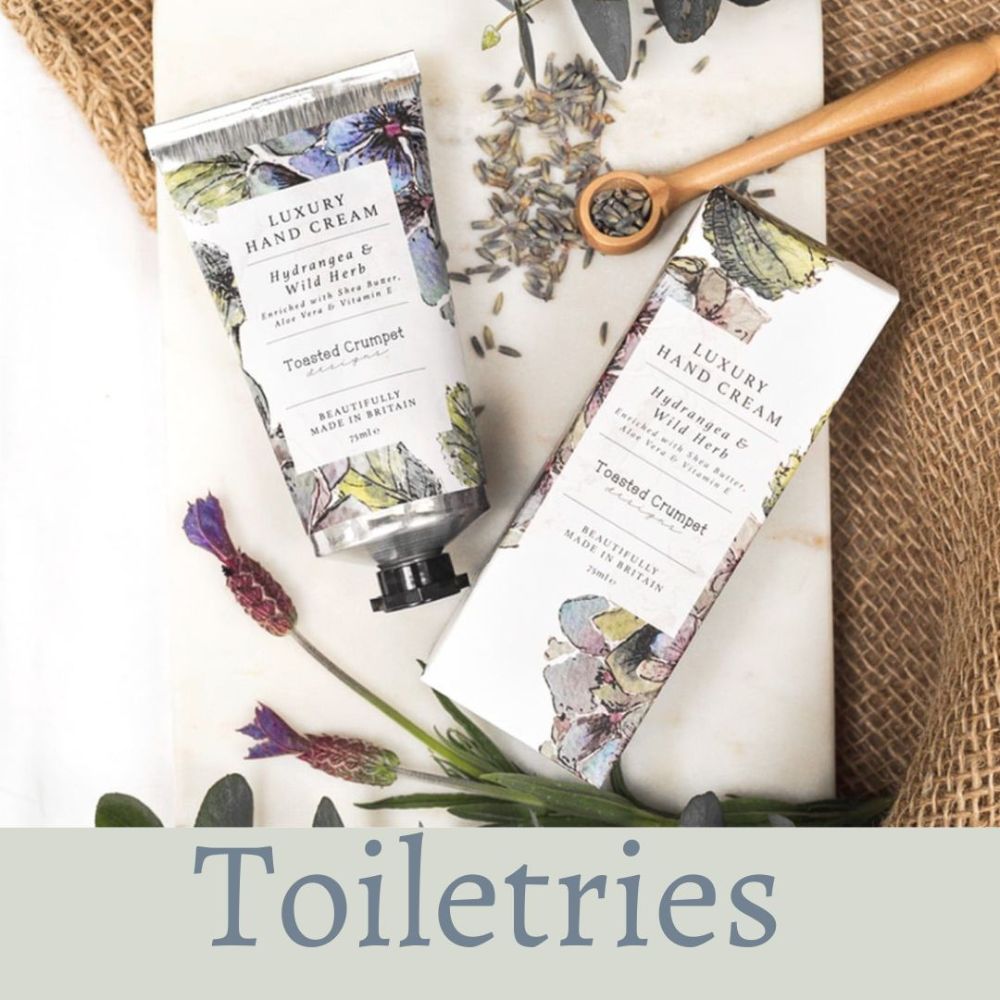 <!--013-->Toiletries