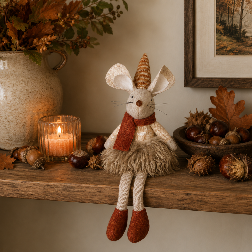 Dangly Legged Autumn Mouse