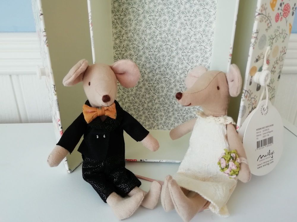 Maileg, Wedding Mice Couple in Box missing veil