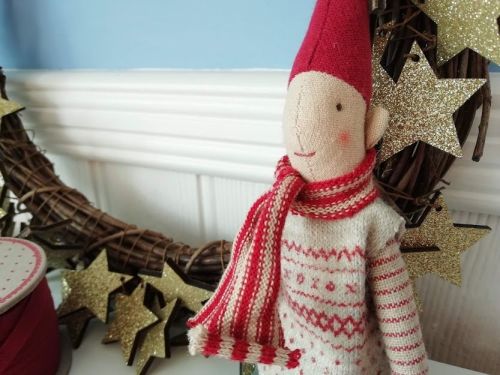 Maileg, Climbing Pixy Boy w Red Scarf